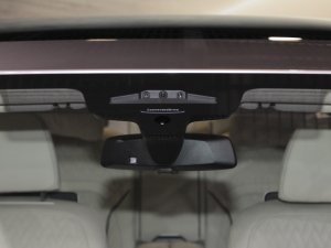 2021M760Li xDrive V12 ҫӰ؄e (ji)^