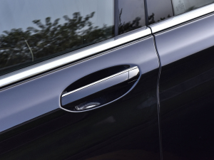 2021740Li I(lng) M\(yn)(dng)b {T