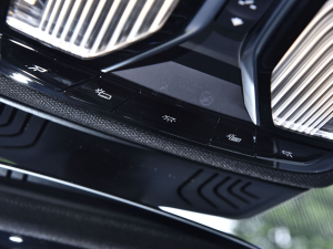 2021740Li I M\b п؅^