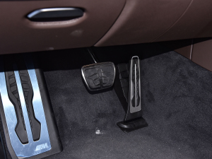 2021740Li I M\b п؅^