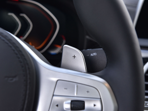 2021740Li I M\b п؅^