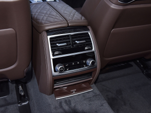 2021740Li I M\b п؅^