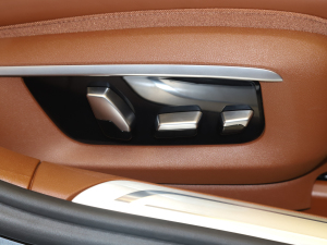 2021740Li xDrive  M\b g