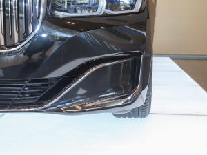 2021740Li xDrive  Ab ^