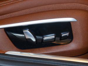 2021740Li xDrive  Ab g