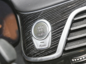 2021740Li  M\b п؅^