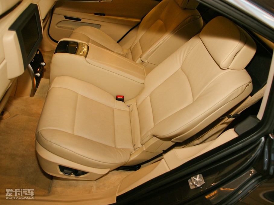 2010R5ϵGT 550i A