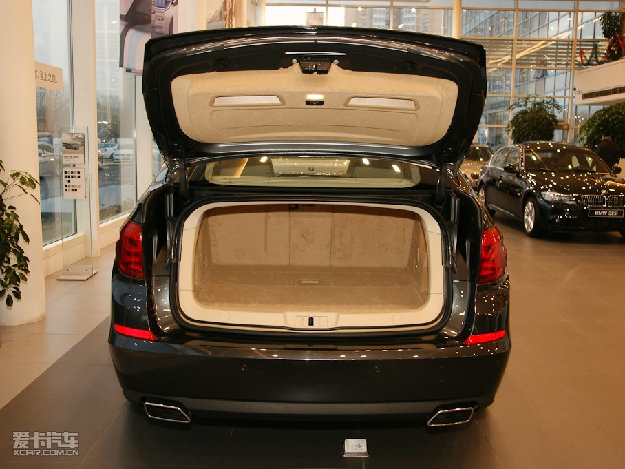 2010R5ϵGT 550i A