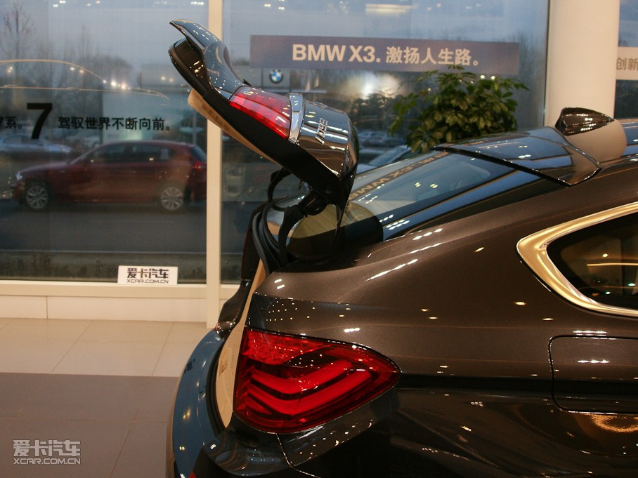 2010R5ϵGT 550i A