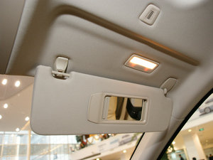 2010款550i 豪华版 遮阳板（左）