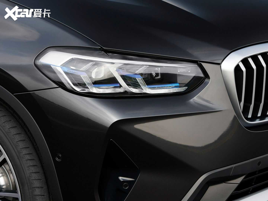 2022RX3ʽτ xDrive30e