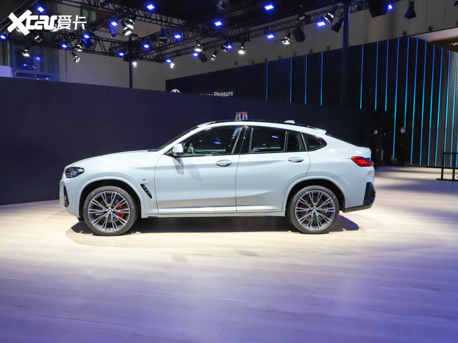 2022RX4 xDrive 30i M\ҹb