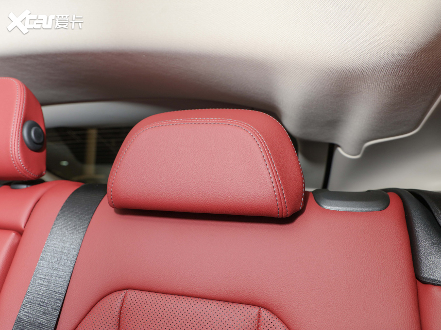 2022RX4 xDrive 25i M\b