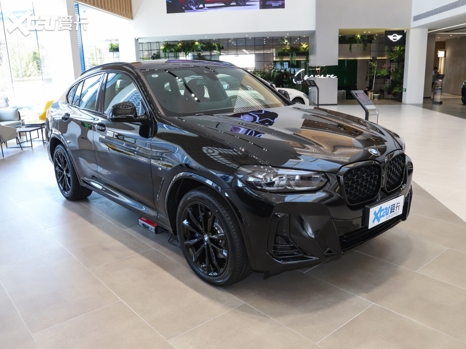 2022RX4 xDrive 30i M\ҹb