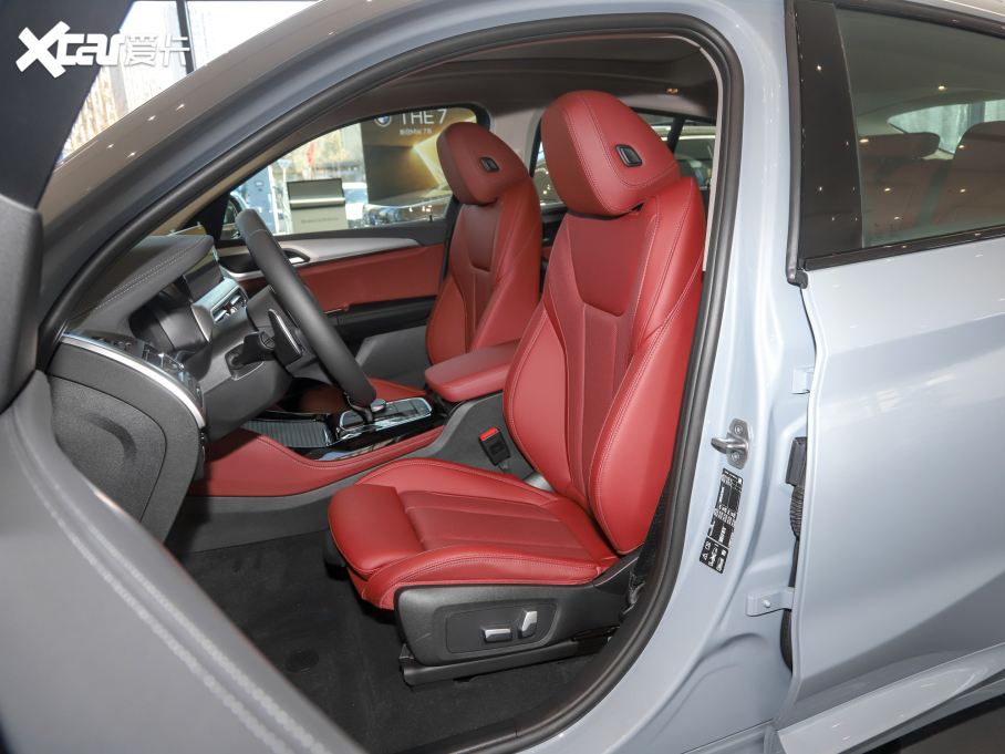 2022RX4 xDrive 30i M\b