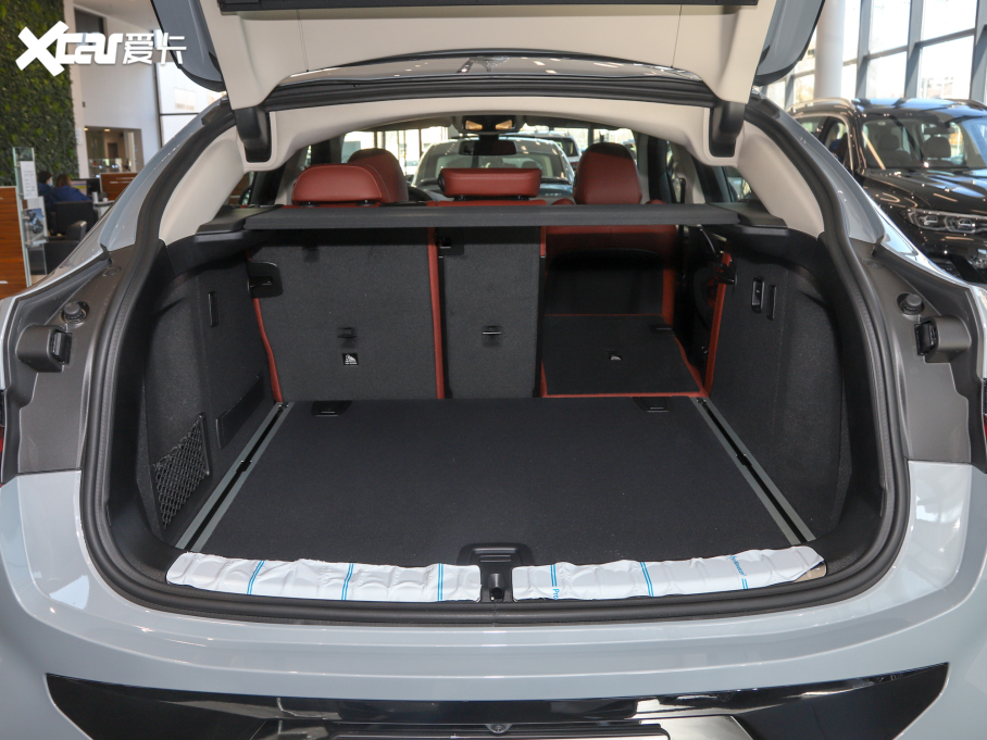 2022RX4 xDrive 30i M\b