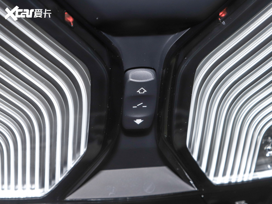 2022RX4 xDrive 30i M\b