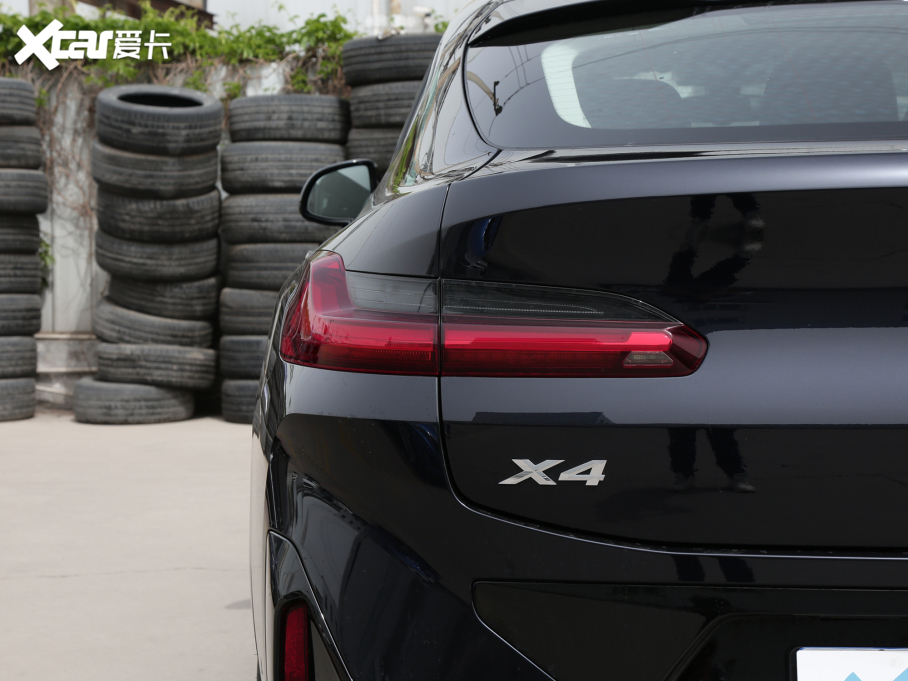 2022RX4 xDrive 30i M\b