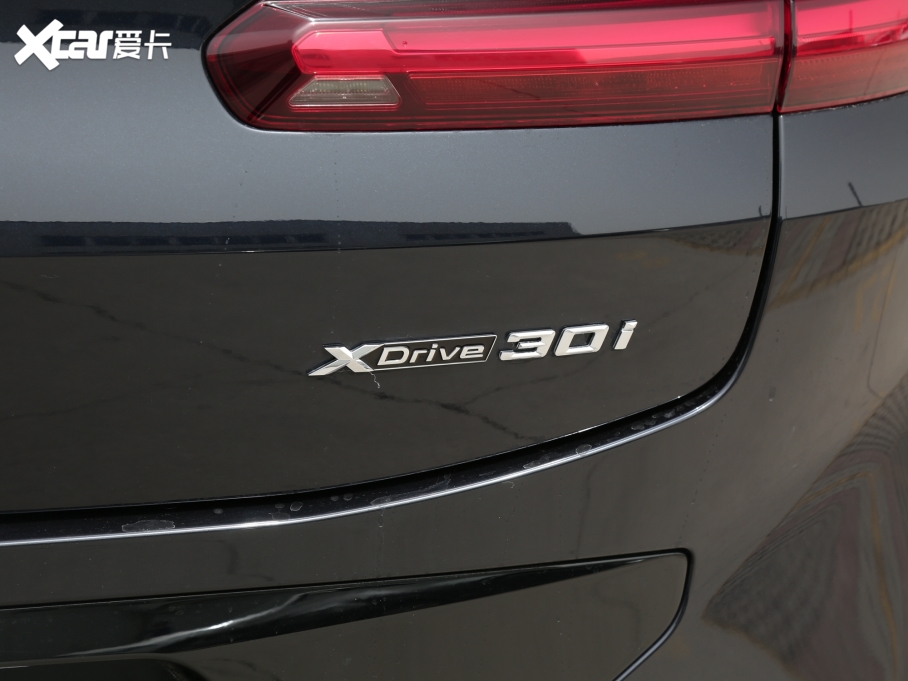 2022RX4 xDrive 30i M\b