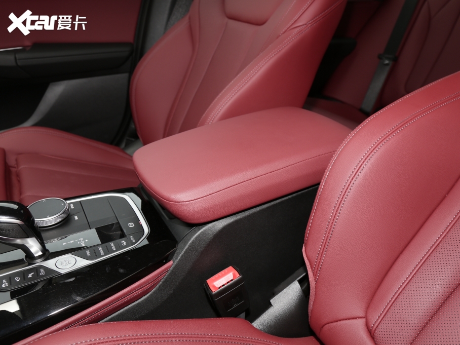 2022RX4 xDrive 30i M\(yn)(dng)b