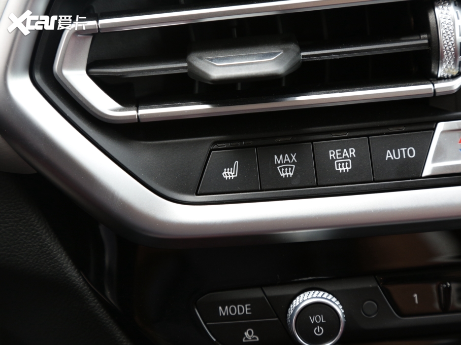 2022RX4 xDrive 30i M\b