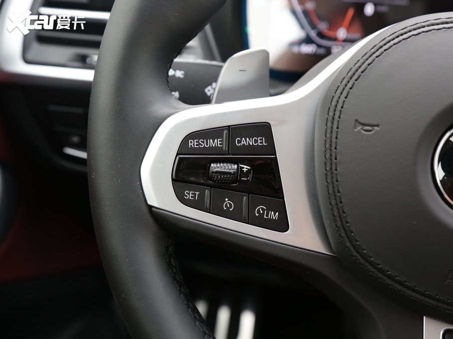 2022��RX4 xDrive 30i M�\�����b