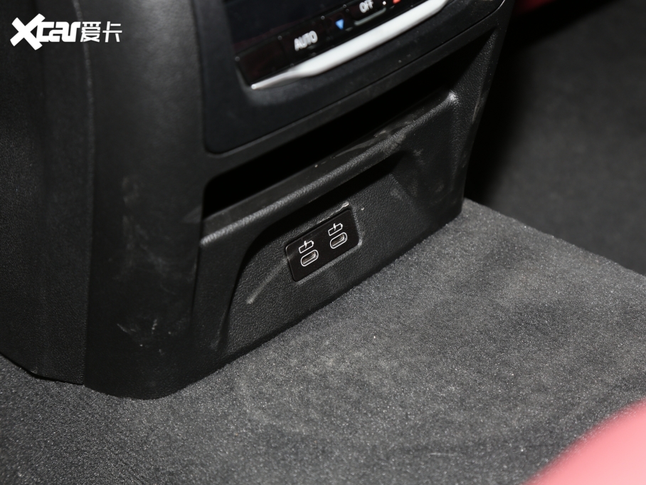 2022RX4 xDrive 30i M\b