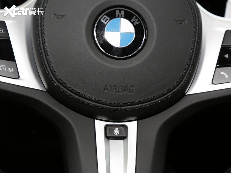 2022RX4 xDrive 30i M\b