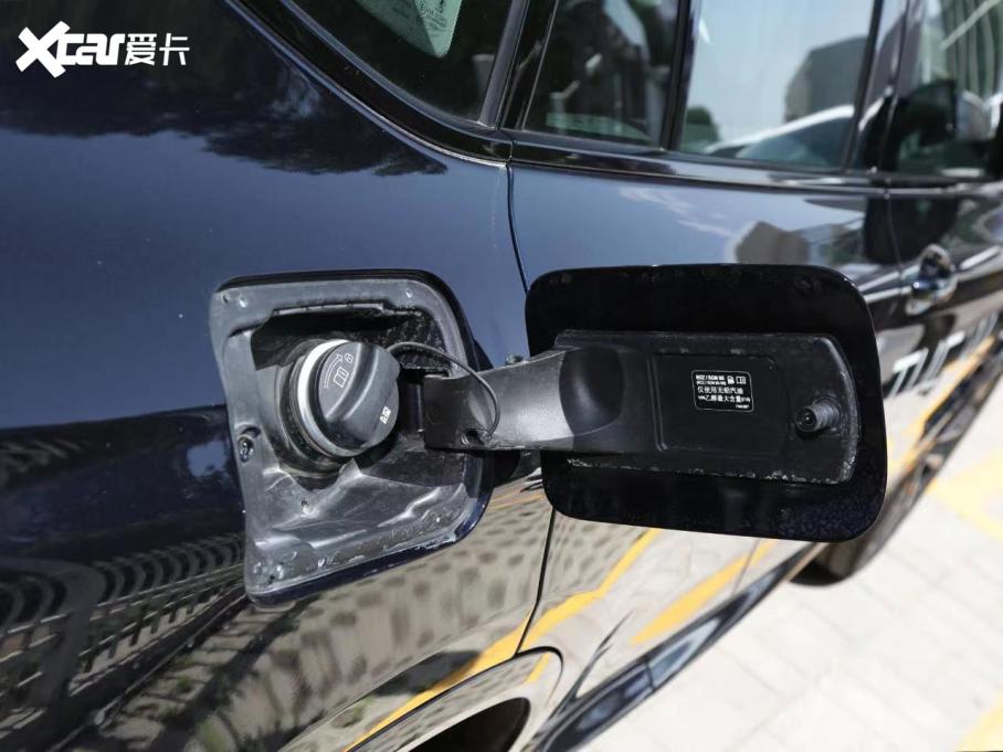 2022��RX4 xDrive 30i M�\(y��n)��(d��ng)���b