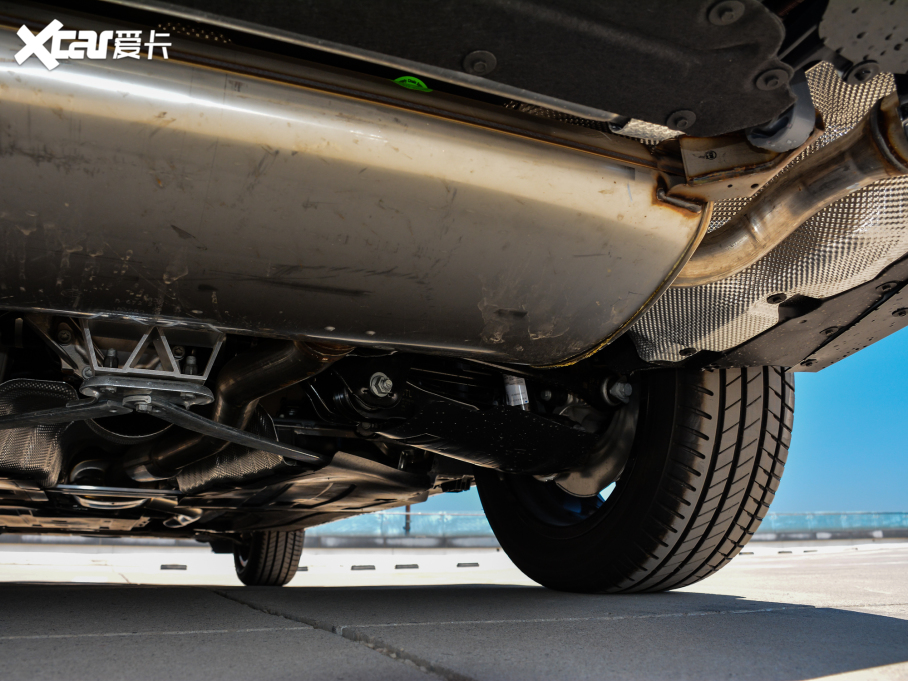 2022RX4 xDrive 25i M\b