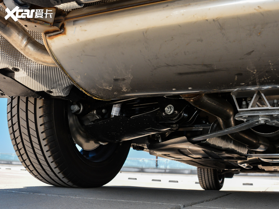 2022RX4 xDrive 25i M\b