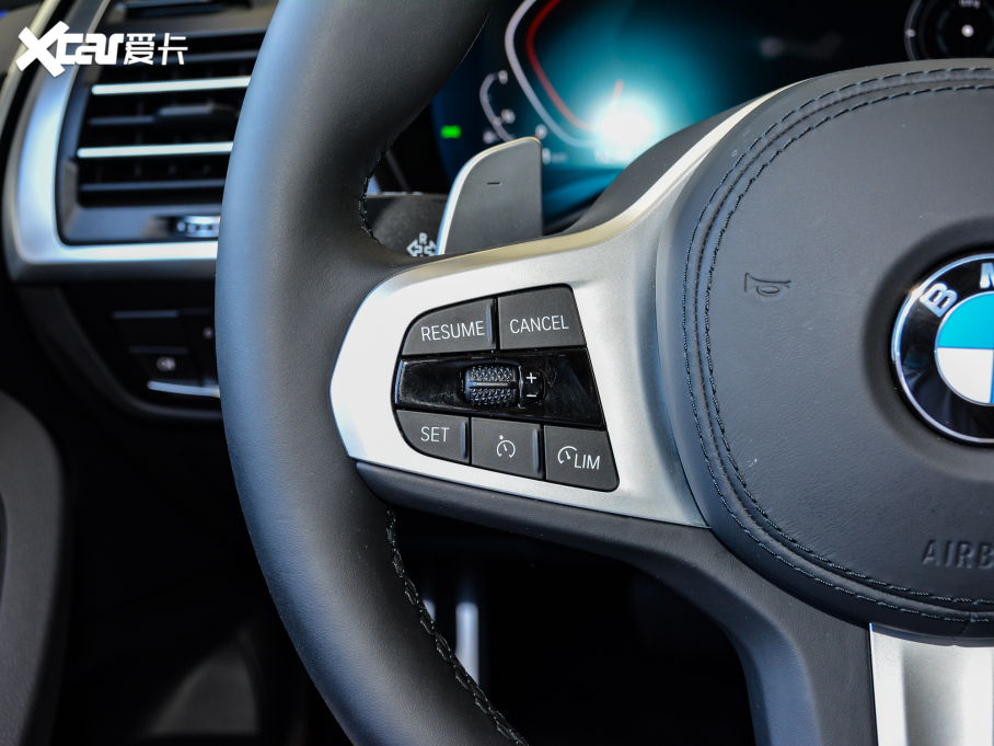 2022RX4 xDrive 25i M\(yn)(dng)b