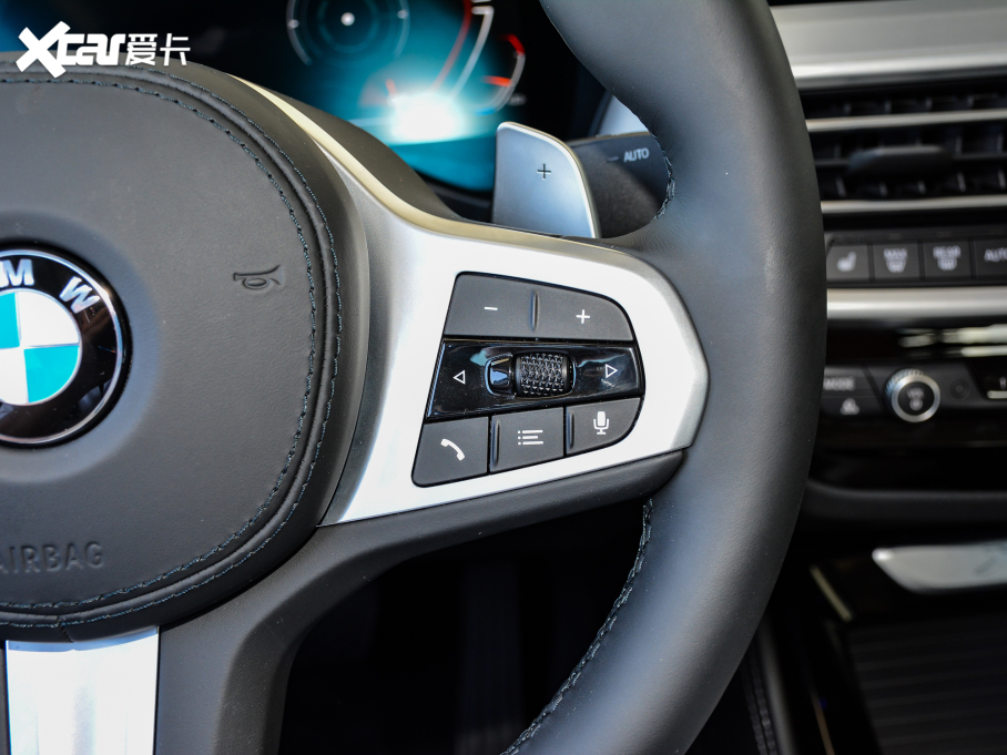 2022RX4 xDrive 25i M\(yn)(dng)b