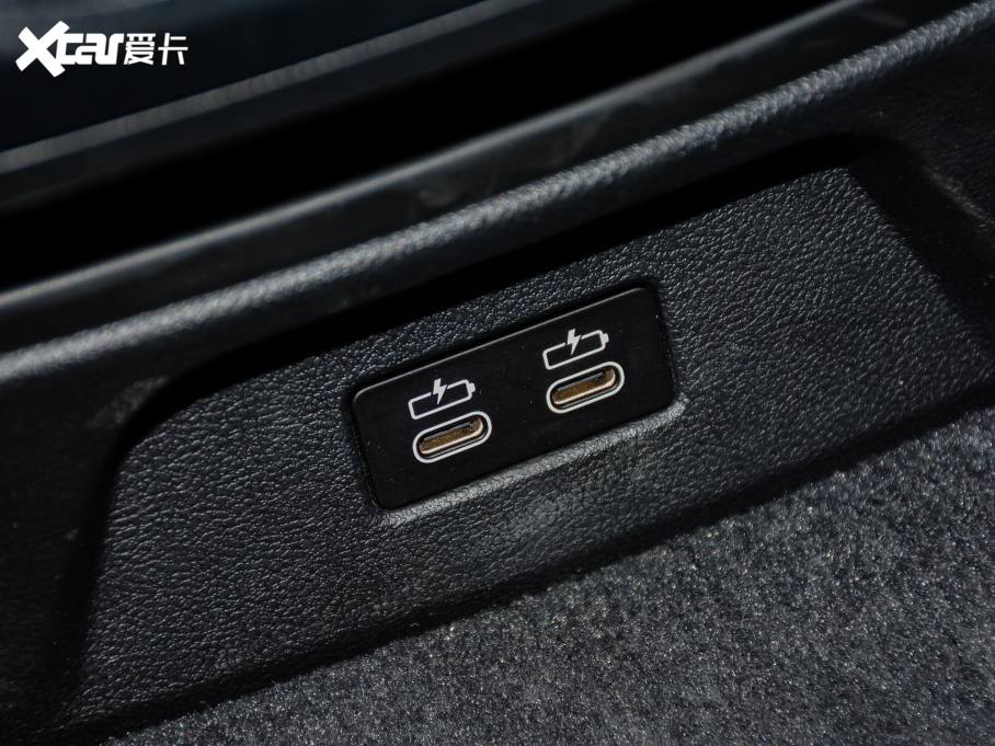 2022RX4 xDrive 25i M\b