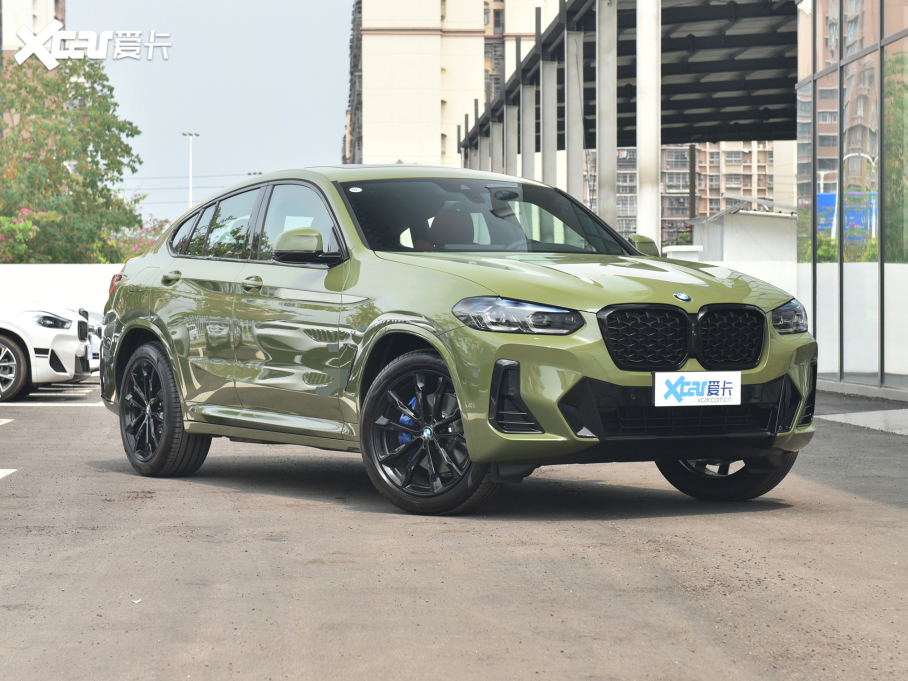 2022RX4 Ŀ xDrive 30i M\ҹb