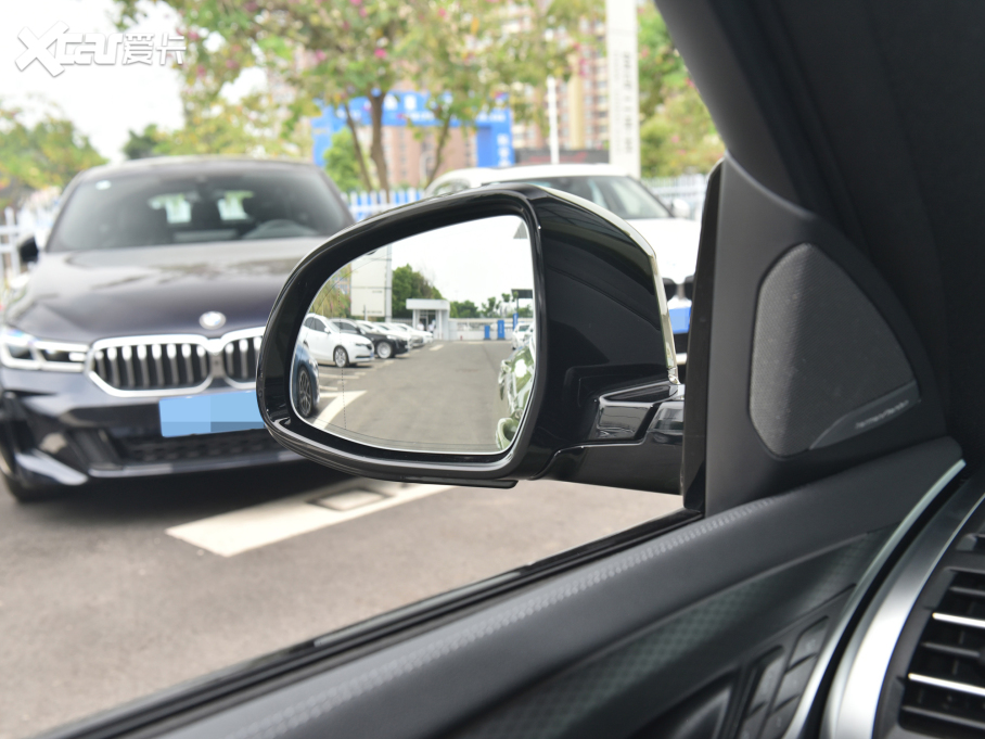 2022��RX4 �Ŀ� xDrive 30i M�\(y��n)��(d��ng)��ҹ���b