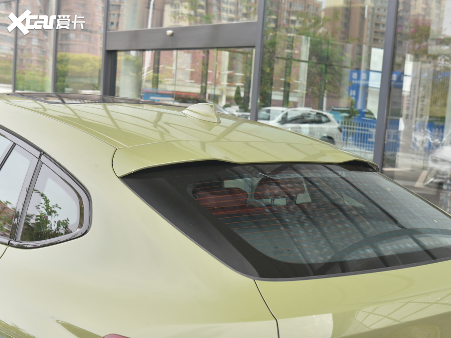 2022RX4 Ŀ xDrive 30i M\ҹb