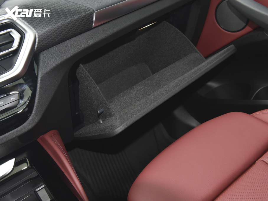 2022RX4 Ŀ xDrive 30i M\ҹb