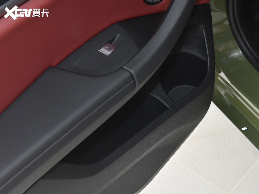 2022RX4 Ŀ xDrive 30i M\ҹb