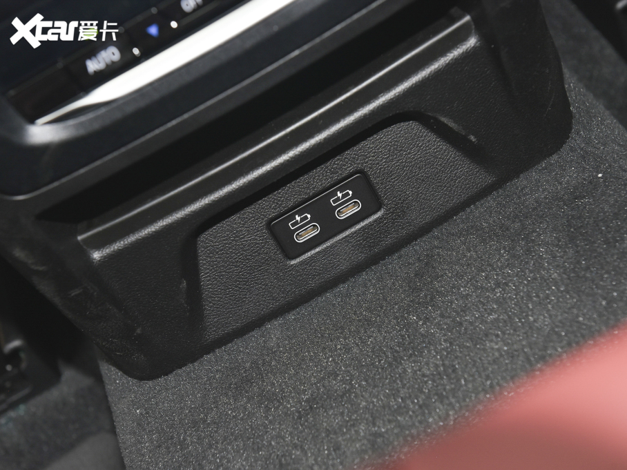 2022RX4 Ŀ xDrive 30i M\ҹb