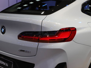 2022xDrive 30i M\ҹb ^