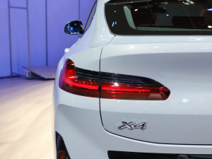 2022xDrive 30i M\ҹb ^