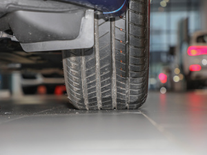 2022xDrive 25i M\b ^