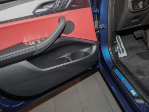 2022xDrive 25i M\b g