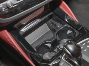 2022xDrive 25i M\b g