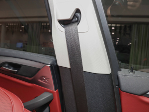 2022xDrive 25i M\b g