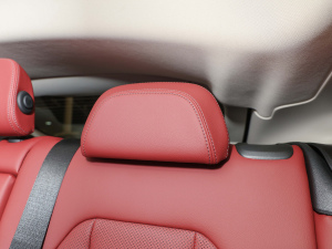 2022xDrive 25i M\b g