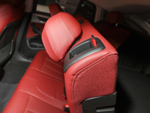 2022xDrive 25i M\b g