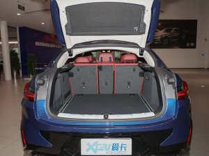 2022xDrive 25i M\b g