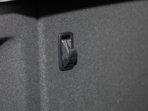 2022xDrive 25i M\b g